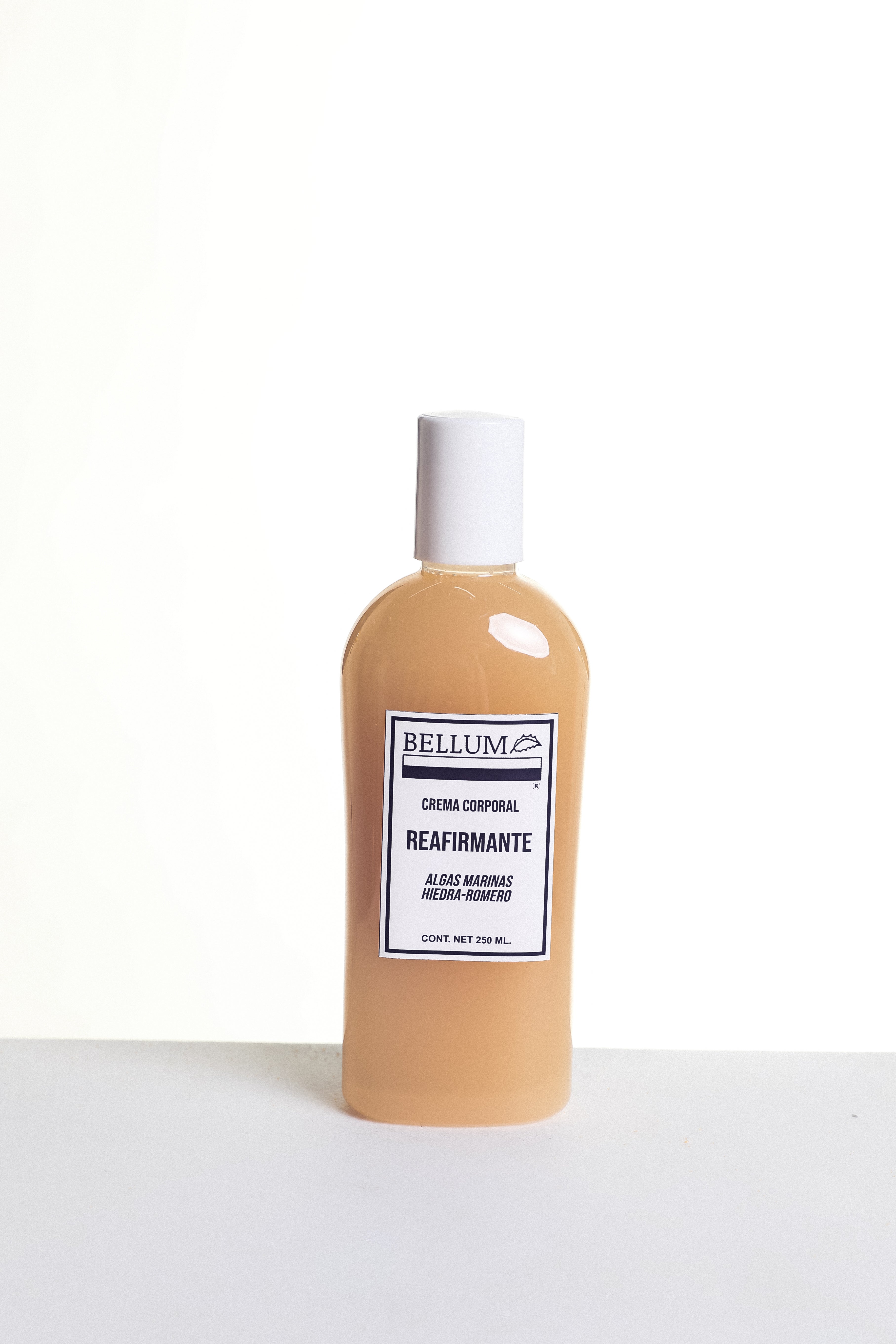 Crema corporal reafirmante estrías
